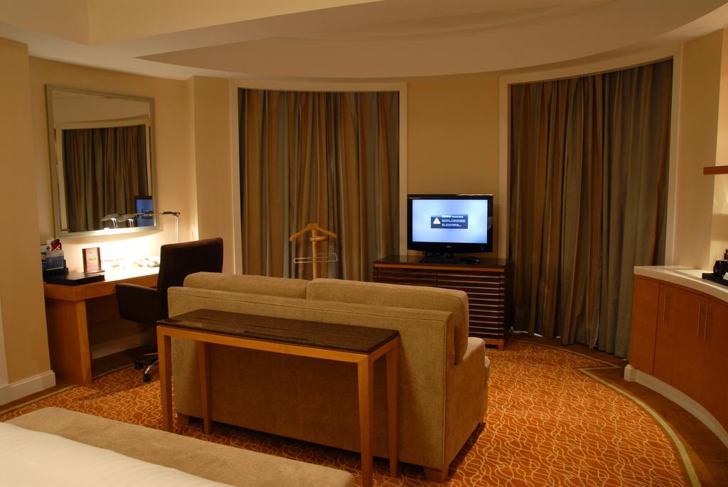 Crowne Plaza Hotel Dandong Camera foto